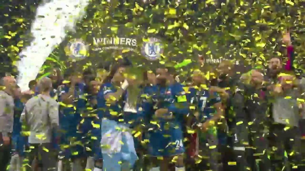 ?榮耀藍軍！歐協(xié)聯(lián)奪冠捧杯！里斯-詹姆斯高舉獎杯全隊慶祝