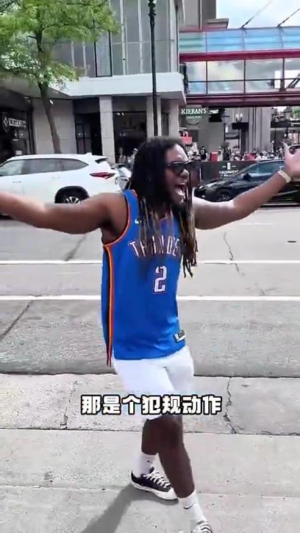 數(shù)據(jù)很炸+帶隊(duì)總決賽！但亞歷山大似乎非常不受美國(guó)球迷待見啊